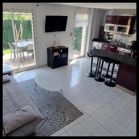 Maison De 6 Personnes Holiday home Torreilles