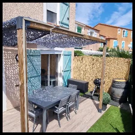Holiday home Maison De 6 Personnes *
